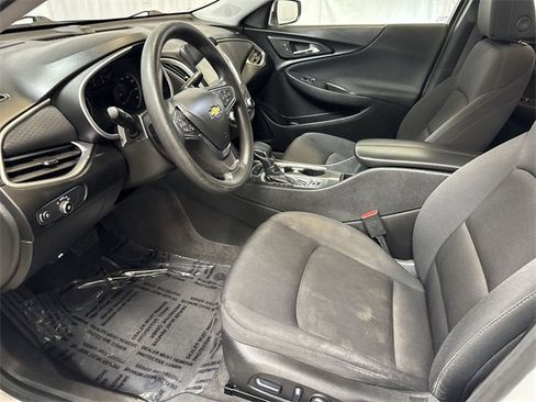 Certified 2024 Chevrolet Malibu LT image 12