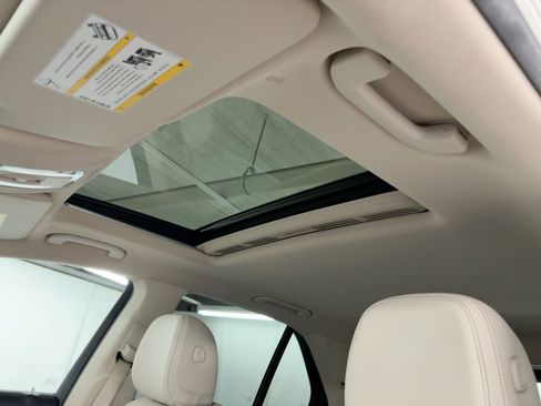 Certified 2021 Mercedes-Benz GLE 350 w/ Premium Package image 15