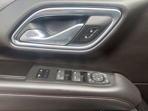 Used 2021 Chevrolet Tahoe RST w/ Luxury Package image 12