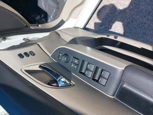 Used 2016 Honda Odyssey Touring Elite image 30