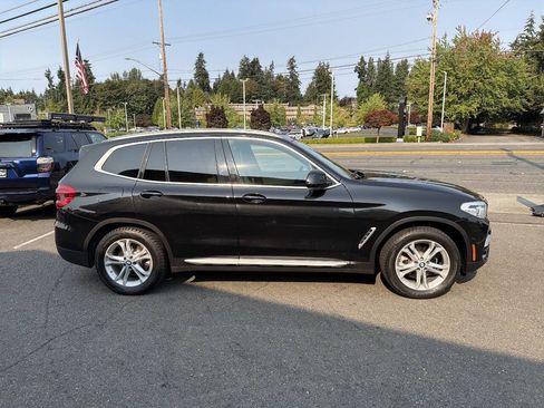 Used 2020 BMW X3 xDrive30i w/ Driving Assistance Package AWD/4WD image 9
