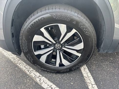 Certified 2025 Volkswagen Atlas SE AWD/4WD image 29