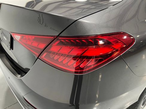 Used 2022 Mercedes-Benz C 300 4MATIC Sedan image 14