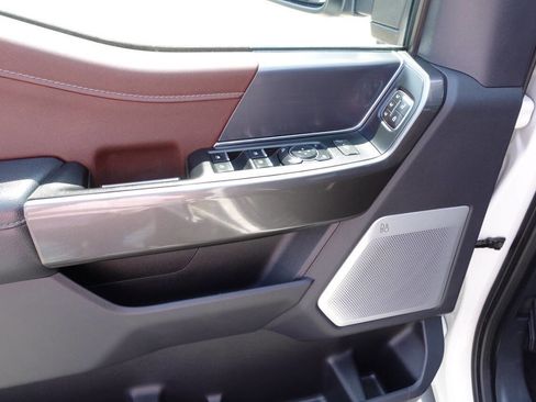 Used 2023 Ford F150 Lariat w/ Equipment Group 502A High image 18