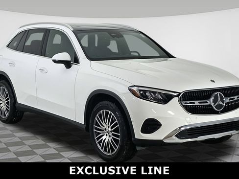 Certified 2024 Mercedes-Benz GLC 300 4MATIC image 1