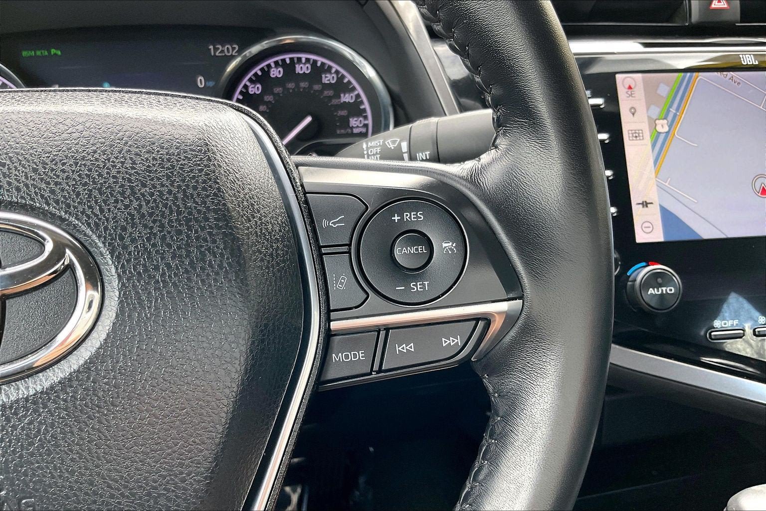 Used 2019 Toyota Camry XLE w/ Driver Assist Package FWD image 15