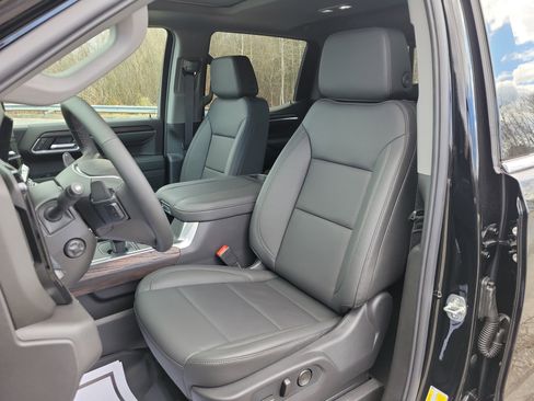 New 2026 GMC Sierra 1500 SLT w/ SLT Premium Plus Package image 4