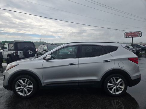 Used 2016 Hyundai Santa Fe Sport 2.0T w/ Option Group 05 AWD/4WD image 24