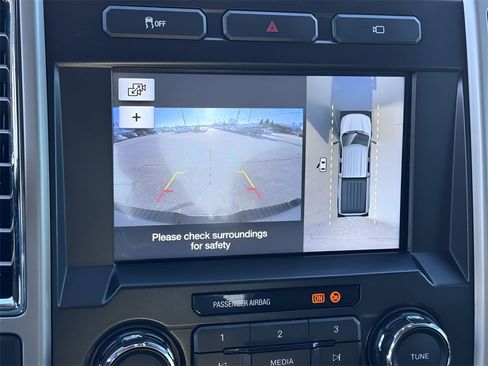 Used 2017 Ford F350 Lariat image 15