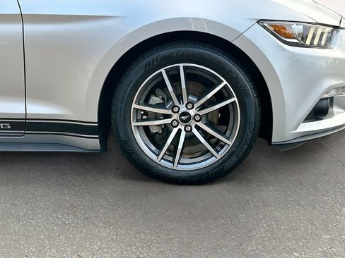 Used 2015 Ford Mustang Premium image 30