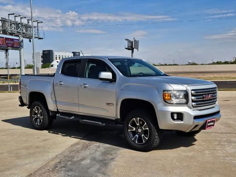 Used 2015 GMC Canyon SLE w/ All-Terrain Package image 3