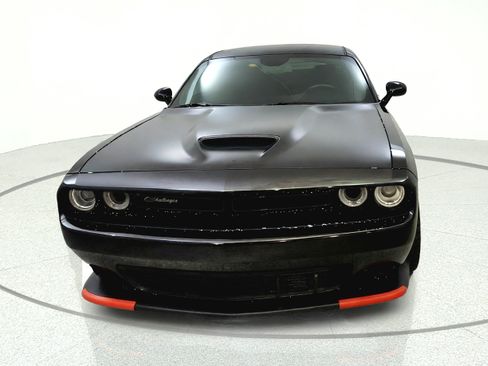 Used 2023 Dodge Challenger R/T w/ T/A Package RWD image 2
