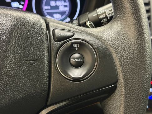 Used 2016 Honda HR-V EX image 21