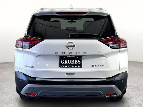 Used 2023 Nissan Rogue SV w/ SV Premium Package AWD/4WD image 5