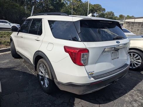 Used 2020 Ford Explorer XLT w/ Equipment Group 202A RWD image 6