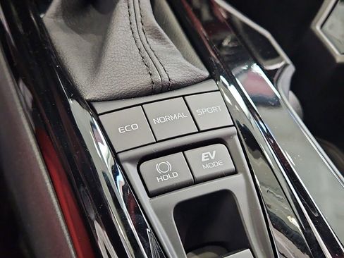 New 2026 Toyota Camry Hybrid AWD/4WD image 8
