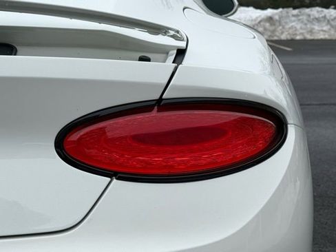 Used 2021 Bentley Continental GT image 18
