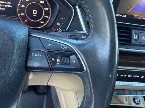 Used 2018 Audi Q5 2.0T Premium Plus w/ Premium Plus Package image 33