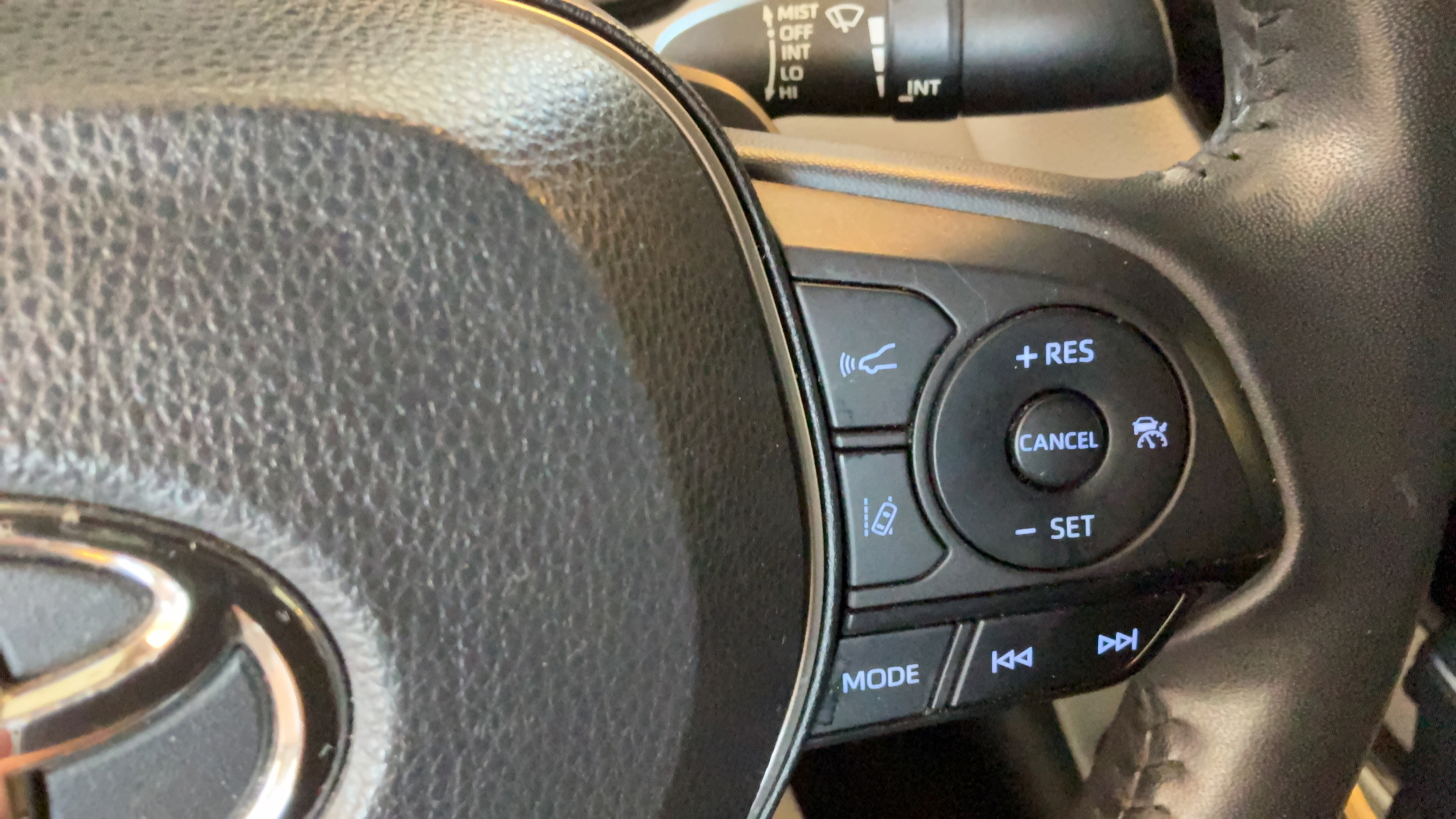 Certified 2022 Toyota Corolla SE FWD image 15