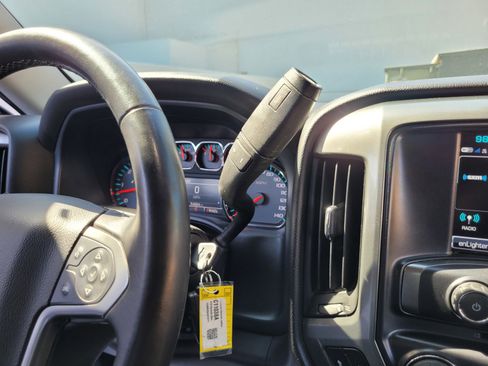 Used 2018 Chevrolet Silverado 1500 LT w/ All Star Edition AWD/4WD image 22