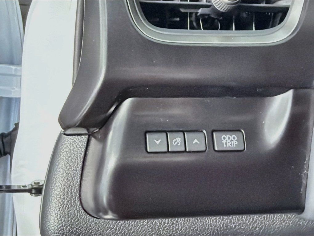 Used 2024 Lexus UX 250h FWD w/ Premium Package image 15