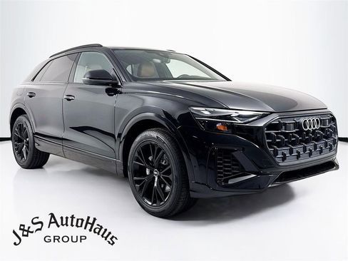 Used 2024 Audi Q8 Premium Plus w/ Premium Plus Package image 1