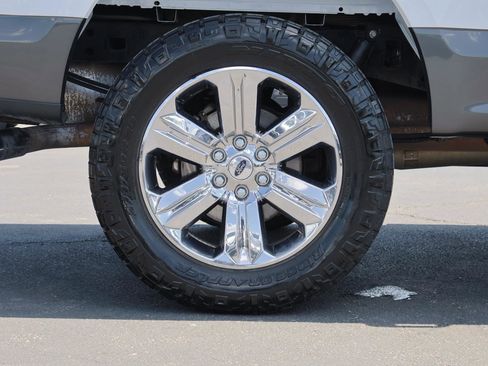 Used 2019 Ford F150 XLT w/ Equipment Group 302A Luxury image 6