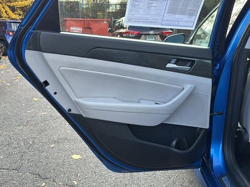 Used 2018 Hyundai Sonata Limited image 23