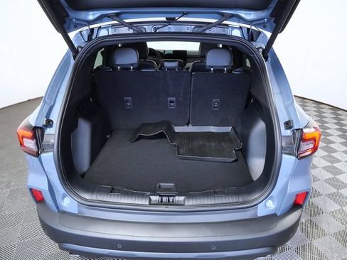 Certified 2025 Ford Escape ST-Line w/ Tech Pack #1 AWD/4WD image 9