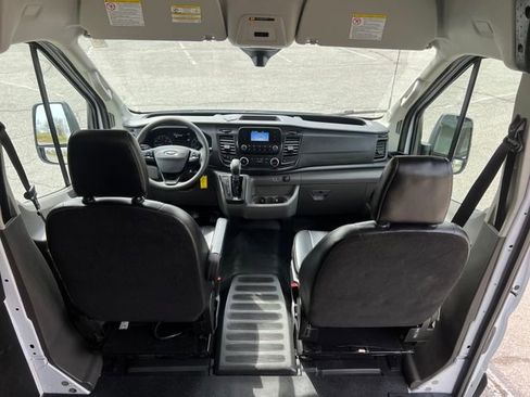 Used 2023 Ford Transit 250 Medium Roof AWD w/ Load Area Protection Package image 32