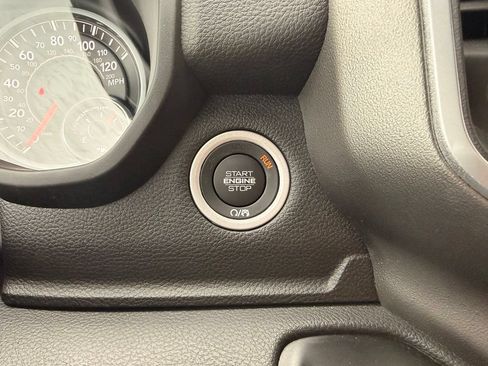 Used 2022 RAM 1500 Big Horn AWD/4WD image 21