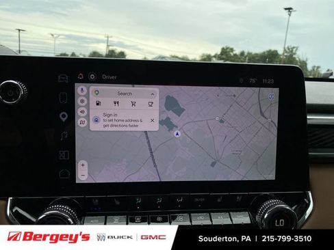 Used 2026 GMC Canyon AT4 w/ Technology Plus Package AWD/4WD image 15