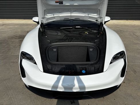 Certified 2022 Porsche Taycan GTS image 27