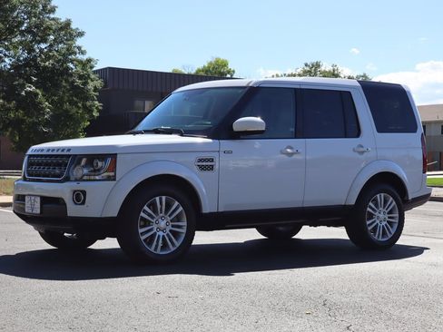 Used 2016 Land Rover LR4 HSE LUX AWD/4WD image 11