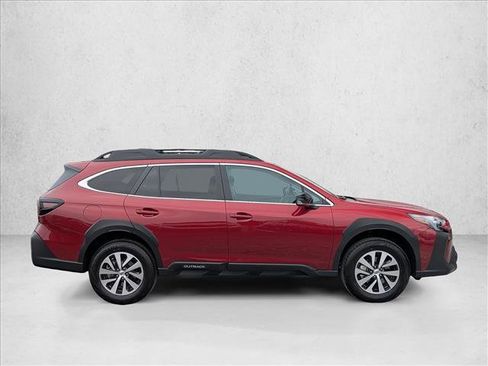 Certified 2025 Subaru Outback Premium image 4