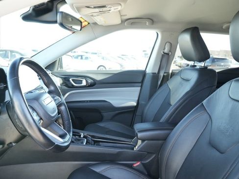 Used 2022 Jeep Compass Limited image 25