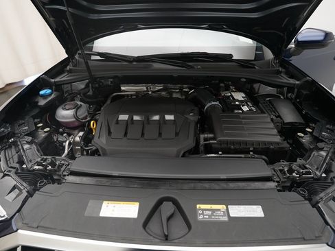 New 2025 Audi Q3 2.0T Premium Plus w/ Premium Plus Package image 3