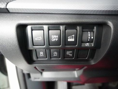 Used 2020 Subaru Forester Limited image 25