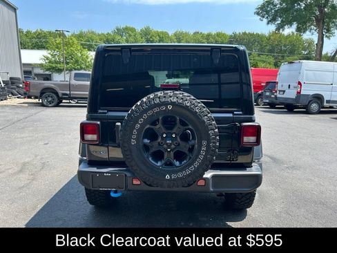 Used 2023 Jeep Wrangler Unlimited w/ Sun & Screen Package AWD/4WD image 5