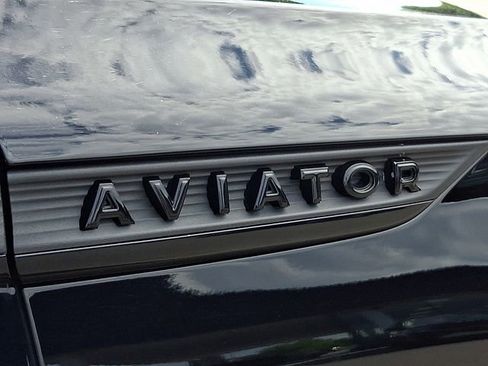 Used 2022 Lincoln Aviator Reserve w/ Elements Package Plus RWD image 33