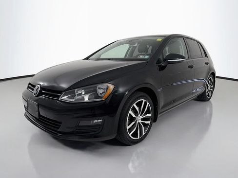 Used 2016 Volkswagen Golf SE FWD image 3
