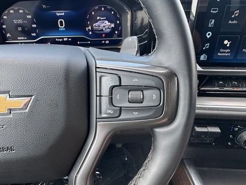 Certified 2025 Chevrolet Silverado 1500 High Country AWD/4WD image 27