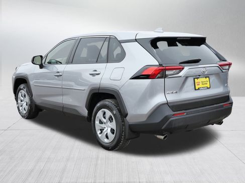 Used 2023 Toyota RAV4 LE image 5
