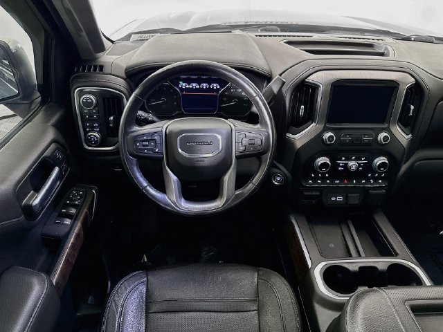 Used 2020 GMC Sierra 1500 Denali w/ Denali Ultimate Package AWD/4WD image 24