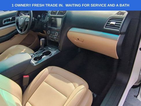 Used 2016 Ford Explorer XLT w/ Equipment Group 202A AWD/4WD image 37