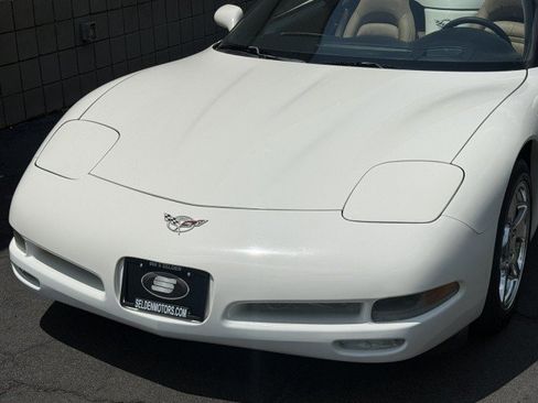 Used 2003 Chevrolet Corvette Convertible w/ Preferred Equipment Group1 RWD image 11