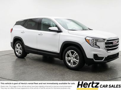 Used 2024 GMC Terrain SLE