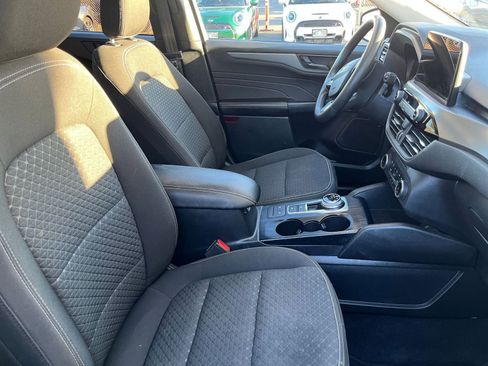 Used 2023 Ford Escape Active image 36