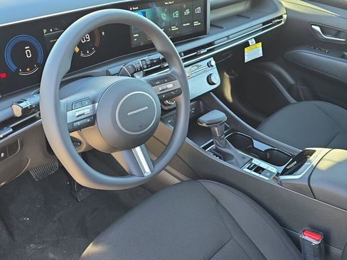 Certified 2026 Hyundai Tucson SEL image 16