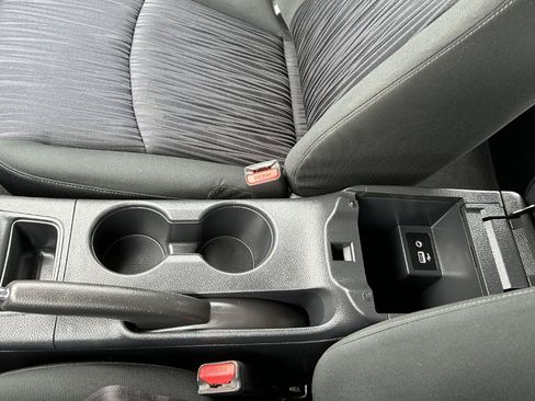 Used 2019 Nissan Sentra SV FWD image 55